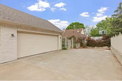2208 Amberstone, Fredericksburg, TX 78624 - Photo 45