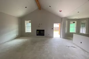 110 Parlin Ln, Fredericksburg, TX 78624 - Photo 5