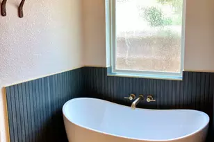 110 Parlin Ln, Fredericksburg, TX 78624 - Photo 15