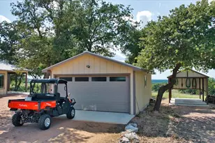 1411 Grape Creek Rd, Fredericksburg, TX 78624 - Photo 37