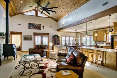 1411 Grape Creek Rd, Fredericksburg, TX 78624 - Photo 5