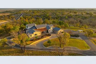 77 Last Trl, Fredericksburg, TX 78624 - Photo 3