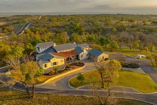 77 Last Trl, Fredericksburg, TX 78624 - Photo 3