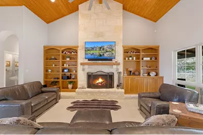 116 E Homestead Park Rd, Comfort, TX 78013 - Photo 27