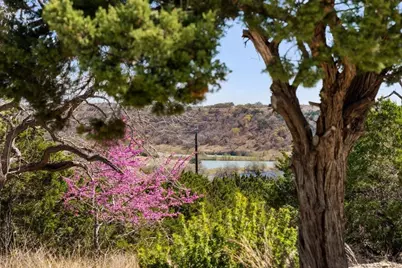 582 Delaware Creek Rd, Blanco, TX 78006 - Photo 5