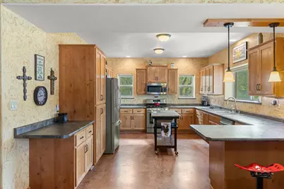 546 Lazy Oak Rd, Johnson City, TX 78636 - Photo 29