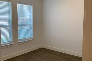 306 Winston Dr, Fredericksburg, TX 78624 - Photo 9