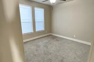 227 Dudley Wy, Fredericksburg, TX 78624 - Photo 7