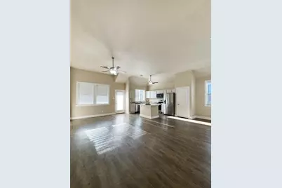 227 Dudley Way, Fredericksburg, TX 78624 - Photo 5