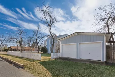 908 N Crockett St, Fredericksburg, TX 78624 - Photo 51