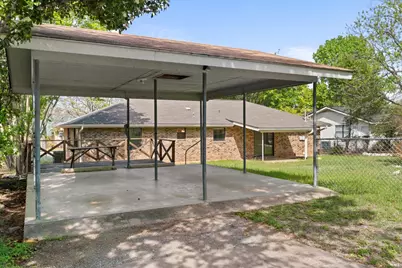 1011 Avenue C, Fredericksburg, TX 78624 - Photo 19