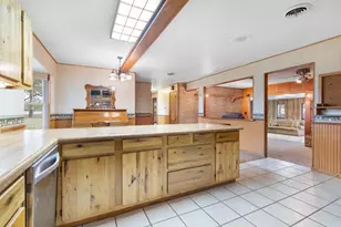 1801 N Llano St, Fredericksburg, TX 78624 - Photo 11