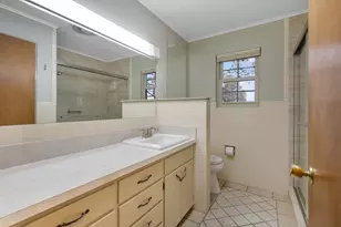 1801 N Llano St, Fredericksburg, TX 78624 - Photo 25