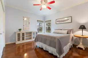 1811 N Llano St, Fredericksburg, TX 78624 - Photo 27