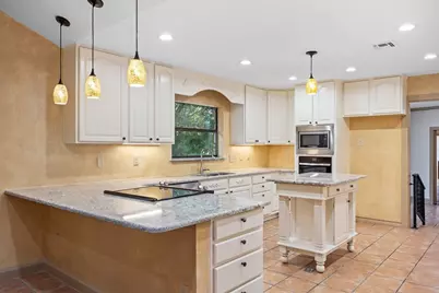 207 E Spring Mill Dr., Kerrville, TX 78028 - Photo 9