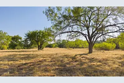 440 Chimney Valley Rd, Blanco, TX 78606 - Photo 5