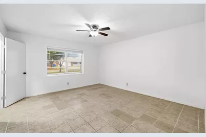 301 N Manor Dr #A, Kerrville, TX 78028 - Photo 7