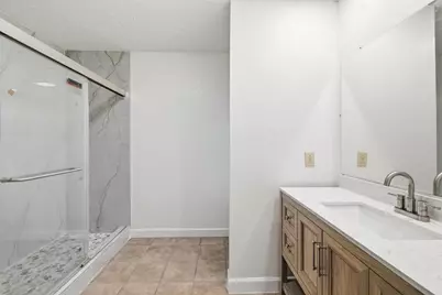 301 N Manor Dr #A, Kerrville, TX 78028 - Photo 9