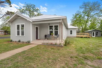 114 W Morse St, Fredericksburg, TX 78624 - Photo 33