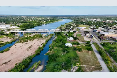 002 Walden Way, Llano, TX 78643 - Photo 15