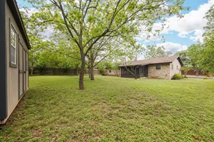 612 Cross Mountain Dr, Fredericksburg, TX 78624 - Photo 19
