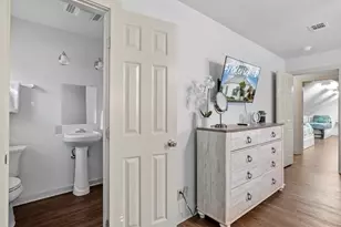 219 W Creek St, Fredericksburg, TX 78624 - Photo 33
