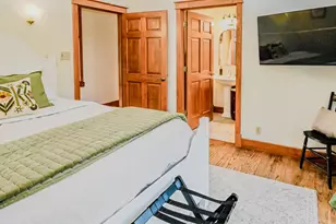 712 W Travis St, Fredericksburg, TX 78624 - Photo 13