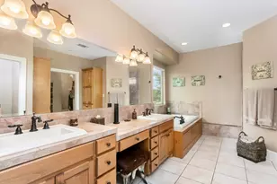 1320 Pass Creek Rd, Kerrville, TX 78028 - Photo 13