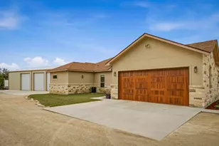 134 Stallion Estates Dr, Spring Branch, TX 78070 - Photo 39