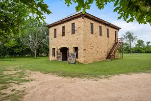 426 E Ranch Rd 962, Round Mountain, TX 78663 - Photo 41