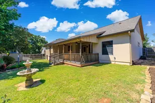 713 Englemann Oak Dr, Fredericksburg, TX 78624 - Photo 17