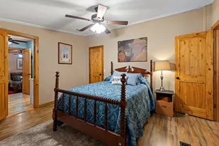 390 Galveston St, Bandera, TX 78003 - Photo 25