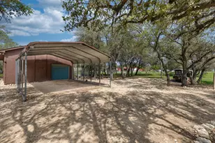 222 Spanish Oak Trail, Harper, TX 78631 - Photo 27