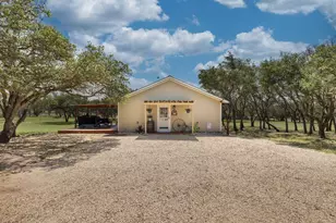 222 Spanish Oak Trail, Harper, TX 78631 - Photo 43