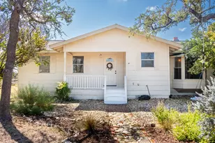 105 Peggy St, Mountain Home, TX 78058 - Photo 3