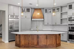 845 Coronado Dr, Kerrville, TX 78028 - Photo 17