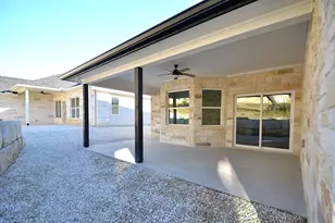 1806 Chateau Ln, Kerrville, TX 78028 - Photo 41