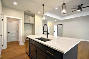 1806 Chateau Ln, Kerrville, TX 78028 - Photo 11