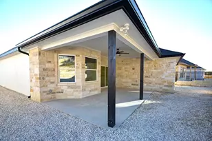 1806 Chateau Ln, Kerrville, TX 78028 - Photo 39