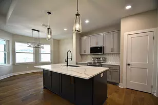 1806 Chateau Ln, Kerrville, TX 78028 - Photo 7
