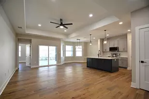 1806 Chateau Ln, Kerrville, TX 78028 - Photo 3