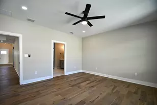 1806 Chateau Ln, Kerrville, TX 78028 - Photo 17
