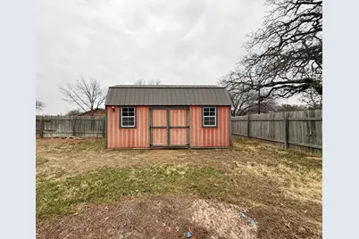 607 N Bowie, Fredericksburg, TX 78624 - Photo 33