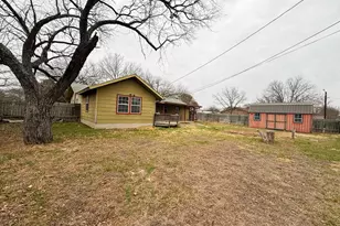 607 N Bowie, Fredericksburg, TX 78624 - Photo 31