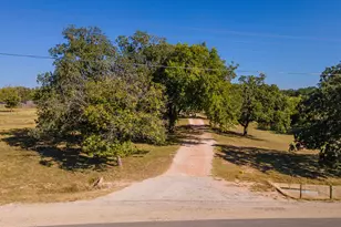 959 S Eagle St, Fredericksburg, TX 78624 - Photo 49