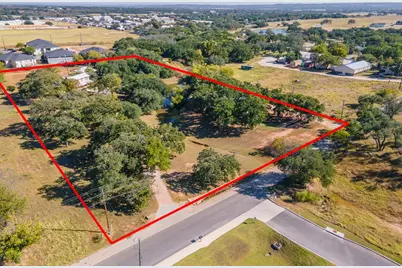 959 S Eagle St, Fredericksburg, TX 78624 - Photo 51