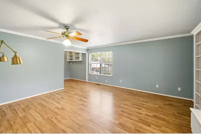 959 S Eagle St, Fredericksburg, TX 78624 - Photo 25