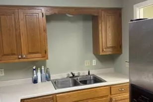 405 Summit Cir, Fredericksburg, TX 78624 - Photo 3
