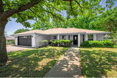 111 Edgewood Dr, Fredericksburg, TX 78624 - Photo 1