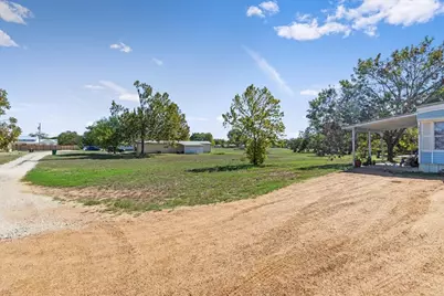 1411 Democrat St #B-C, Blanco, TX 78606 - Photo 19